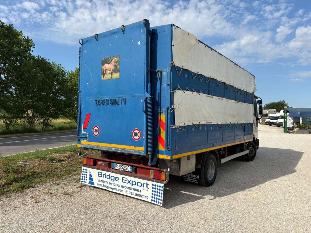 Iveco EUROCARGO 75E12 Photo 10