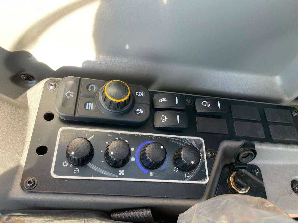 JCB 205 Photo 24