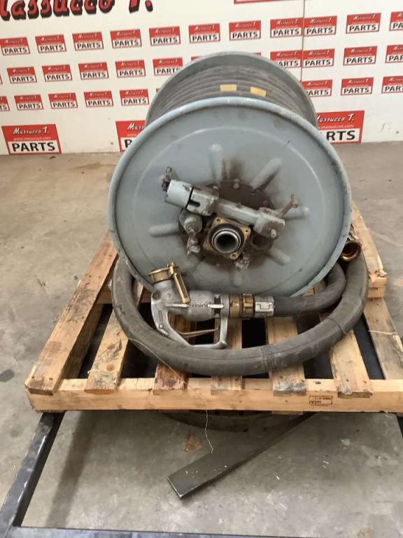 Fuel hose reel Photo 2