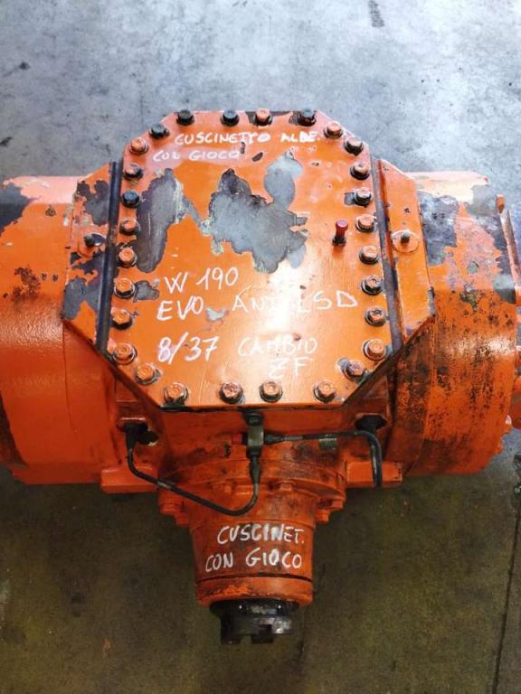 Front axle for Fiat Hitachi W 190 Photo 6