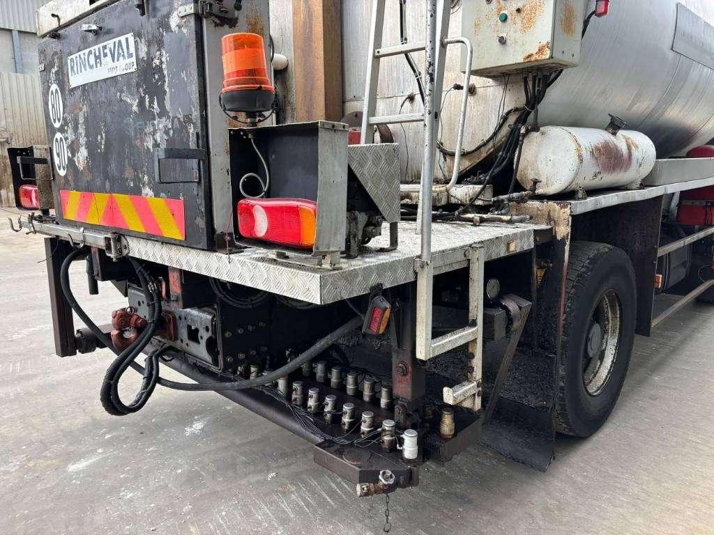 Renault Rincheval - 9.000 Liter Photo 12