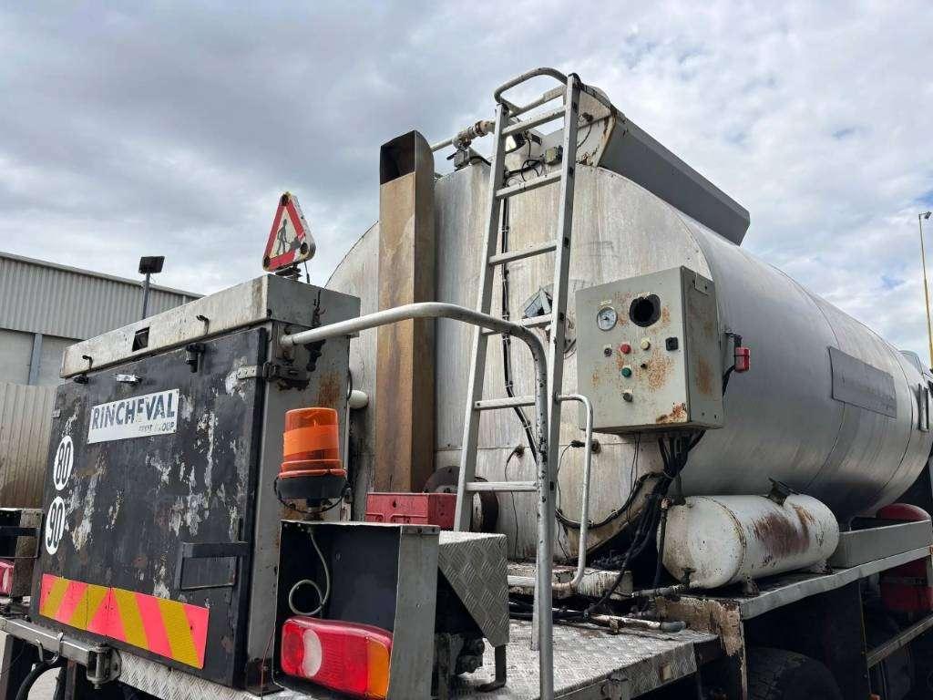 Renault Rincheval - 9.000 Liter Photo 13