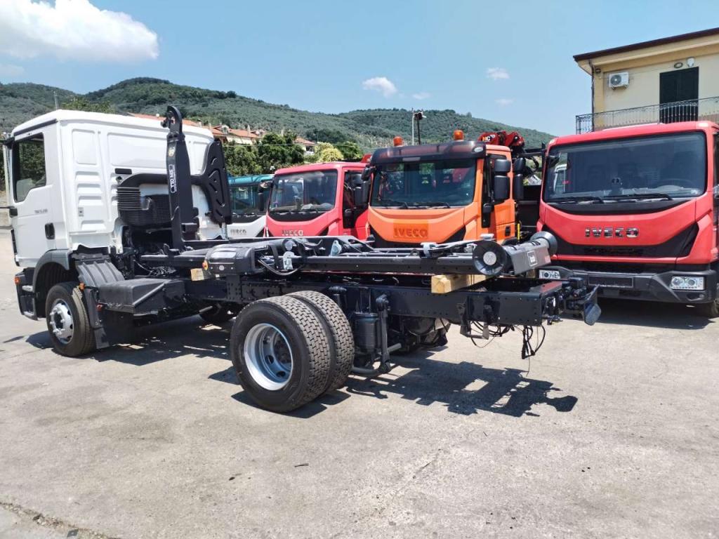 Iveco TGM 15.290 Photo 17