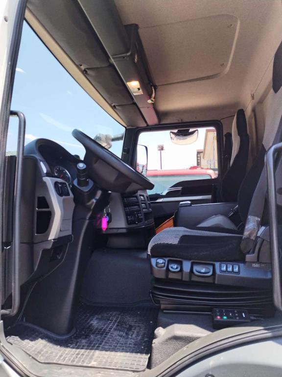 Iveco TGM 15.290 Photo 8