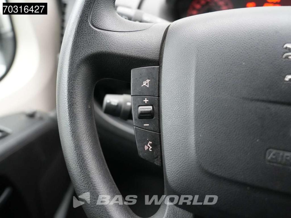 Peugeot Boxer 140PK L2H2 Airco Cruise Parkeersensoren Euro6 L2 Airco Cruise control Photo 22