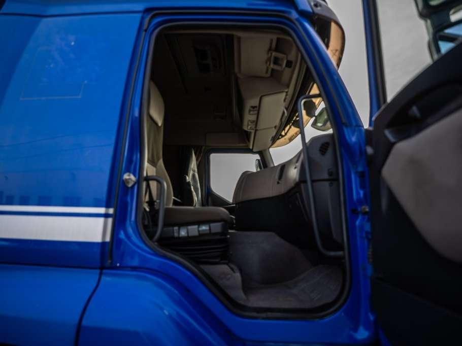 Renault PREMIUM 380 DXI + DHOLLANDIA Photo 14