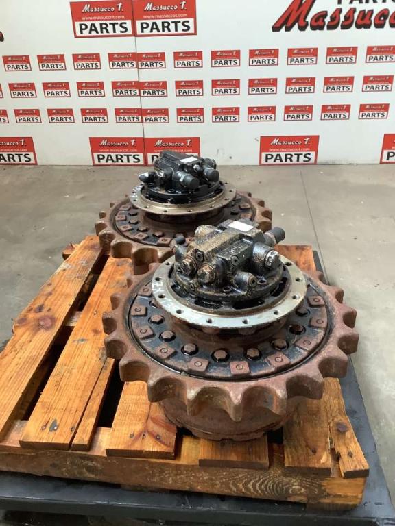 Translation motor for Hitachi ZX 135 US-7 Photo 2