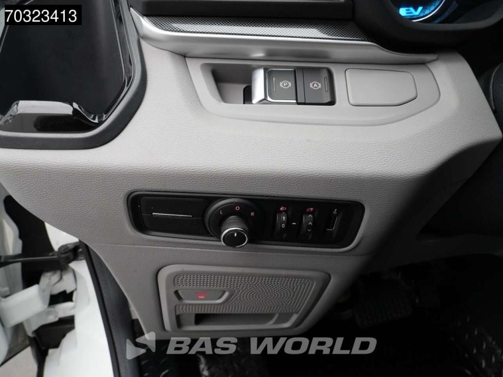 Maxus eDeliver 9 Elektrisch 72kWh 288km WLTP Stad 204PK Snelladen L3H2 LED Airco Cruise Camera Parkeersen Photo 25