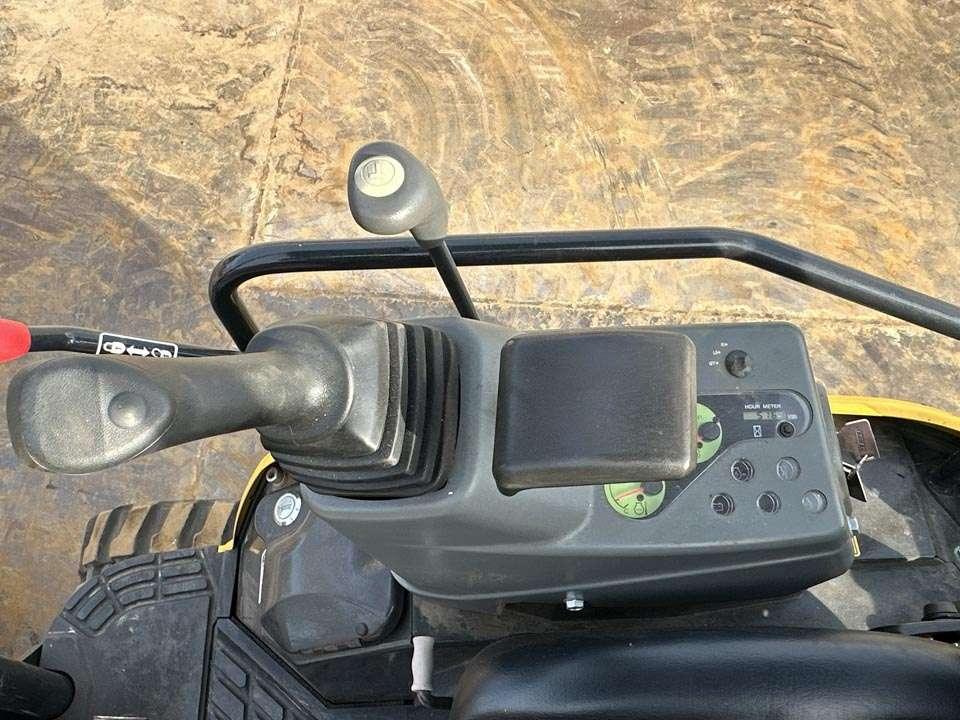 Yanmar VIO17 Photo 12