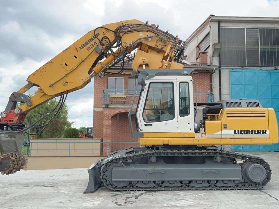 Liebherr R 934 Tunnelling Photo 2