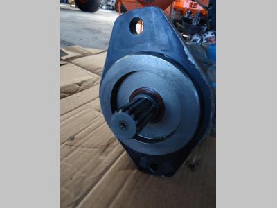 Hydraulic pump for Fiat Hitachi FR220 sold by OLM 90 Srl