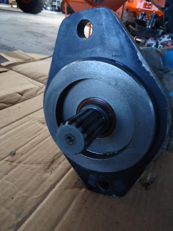 Hydraulic pump for Fiat Hitachi FR220 Photo 1