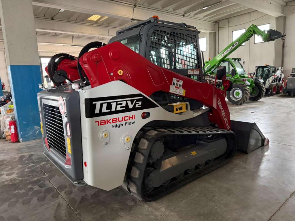 Takeuchi TL12V2 Photo 1