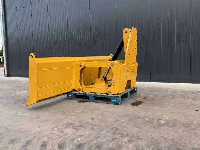 Volvo G970 Photo 1