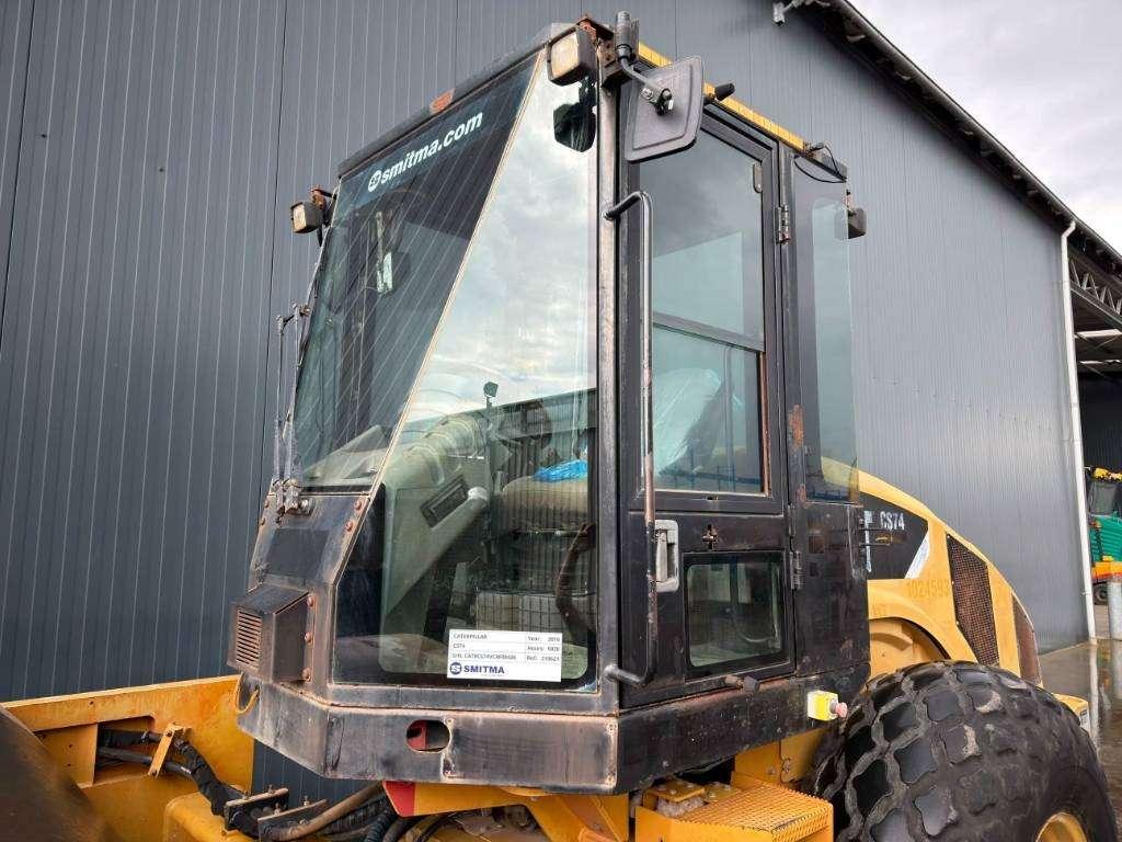 Caterpillar CS74 Photo 10