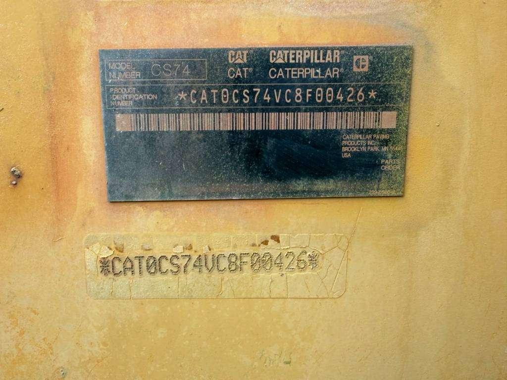 Caterpillar CS74 Photo 12