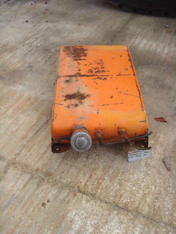 Diesel tank for Fiat AD7-70C Photo 2