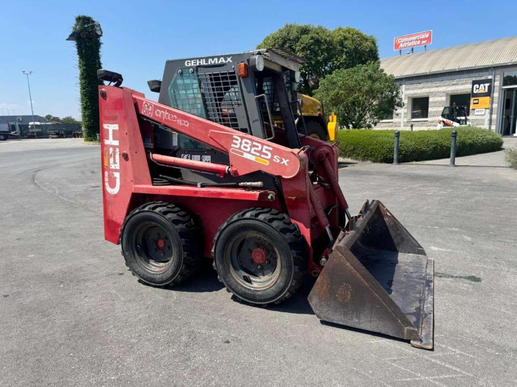 Gehl SL 3825 Photo 2