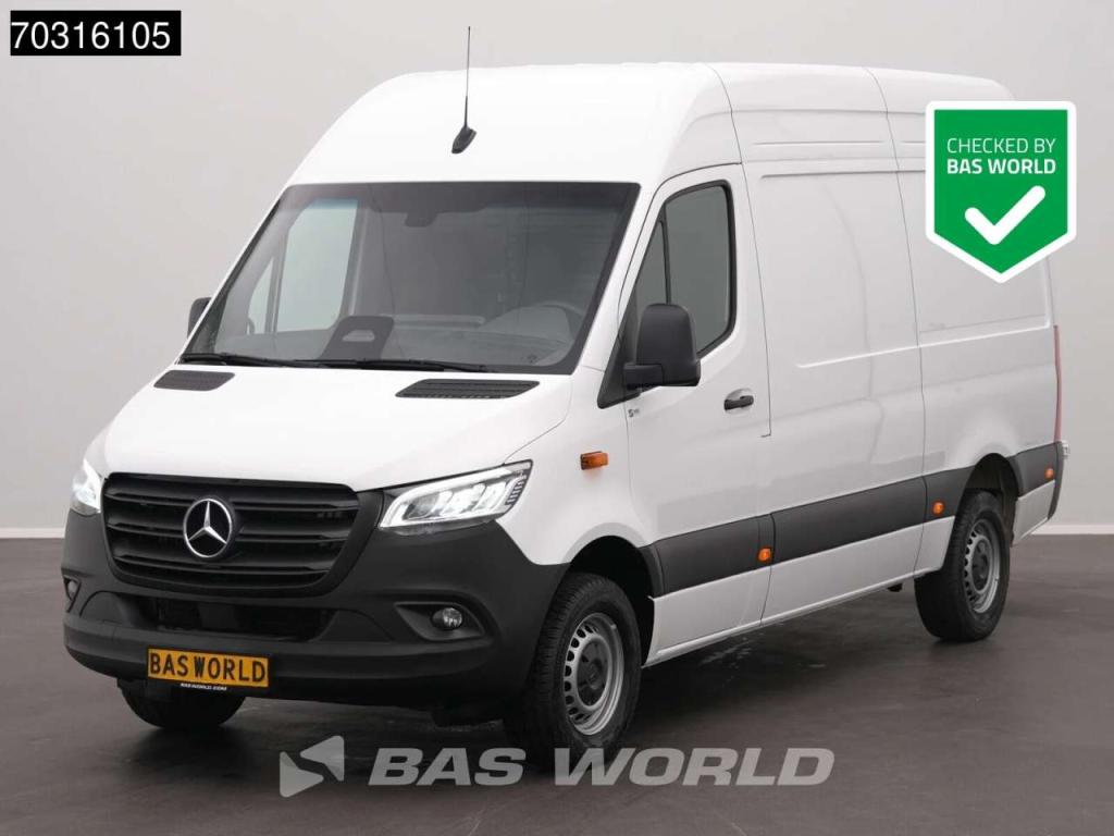 Mercedes-Benz Sprinter 317 CDI Nieuw Model Automaat 170PK L2H2 LED Airco Cruise Camera 10inch MBUX CarPlay Parkee Photo 1