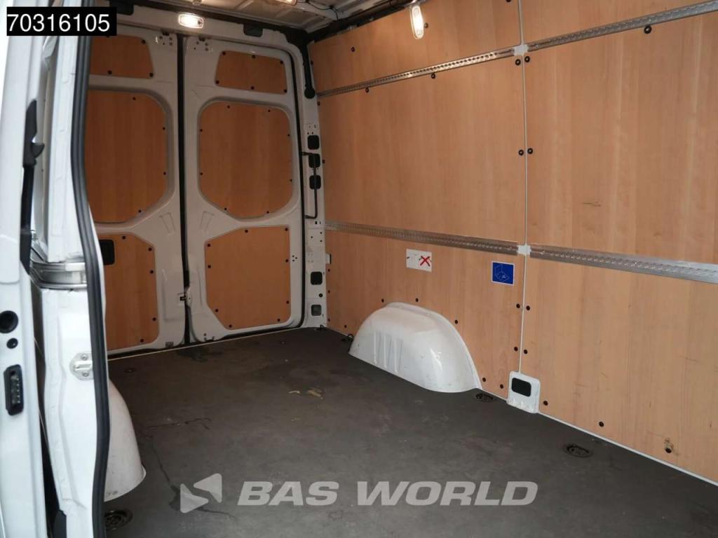 Mercedes-Benz Sprinter 317 CDI Nieuw Model Automaat 170PK L2H2 LED Airco Cruise Camera 10inch MBUX CarPlay Parkee Photo 11