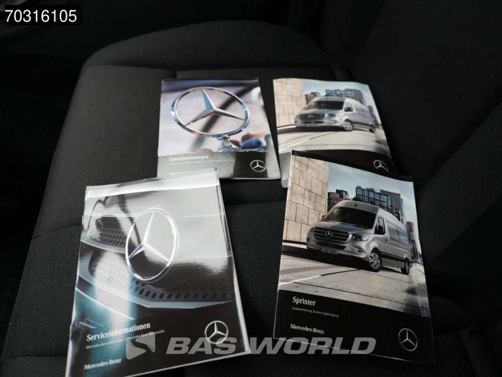 Mercedes-Benz Sprinter 317 CDI Nieuw Model Automaat 170PK L2H2 LED Airco Cruise Camera 10inch MBUX CarPlay Parkee Photo 23