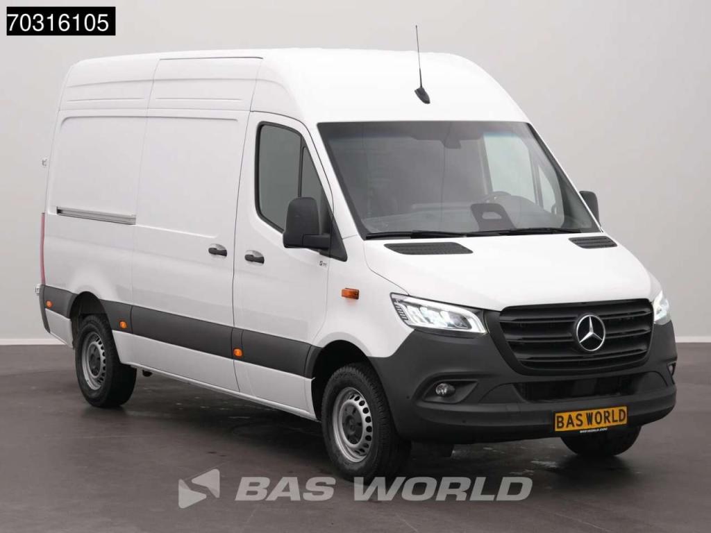 Mercedes-Benz Sprinter 317 CDI Nieuw Model Automaat 170PK L2H2 LED Airco Cruise Camera 10inch MBUX CarPlay Parkee Photo 7