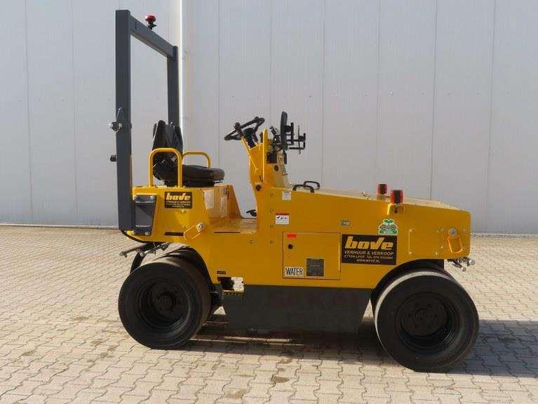 Sakai TS160-4 Photo 1