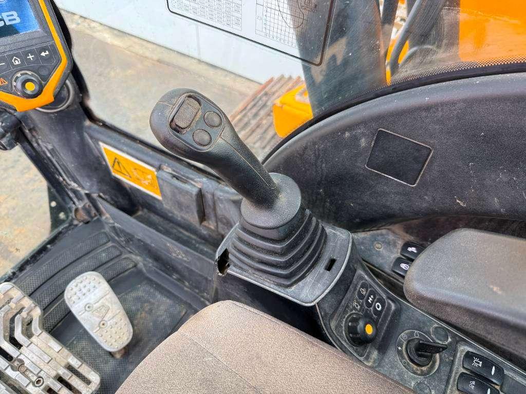 JCB JZ141LC - Hammer Lines / Quick Coupler Photo 11