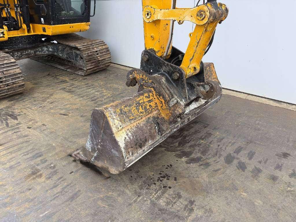 JCB JZ141LC - Hammer Lines / Quick Coupler Photo 19