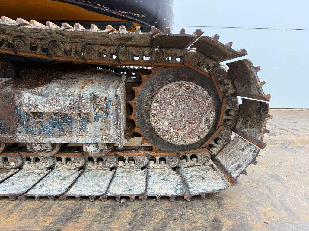 JCB JZ141LC - Hammer Lines / Quick Coupler Photo 22
