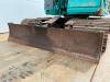 Kobelco SK135SRLC-1E - Extra High Cabin / Hammer Lines Photo 17 thumbnail