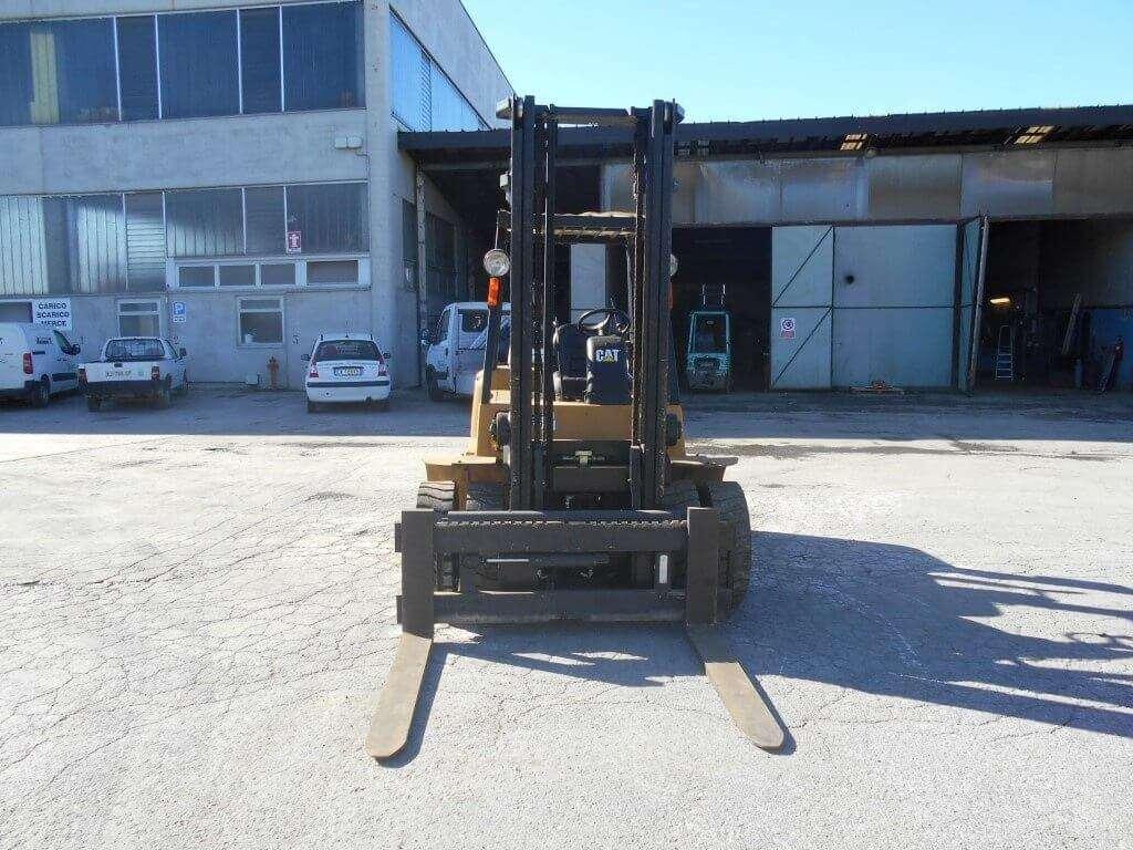 Caterpillar DP40KL Photo 12