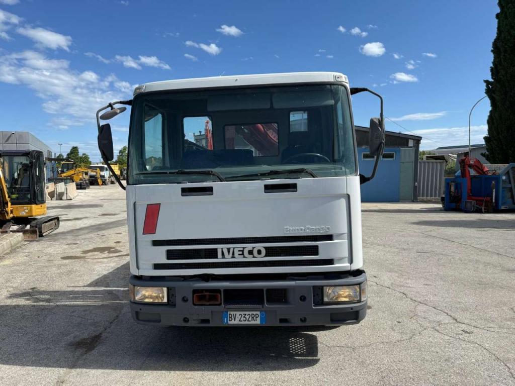Iveco Eurocargo 100E15 Photo 2
