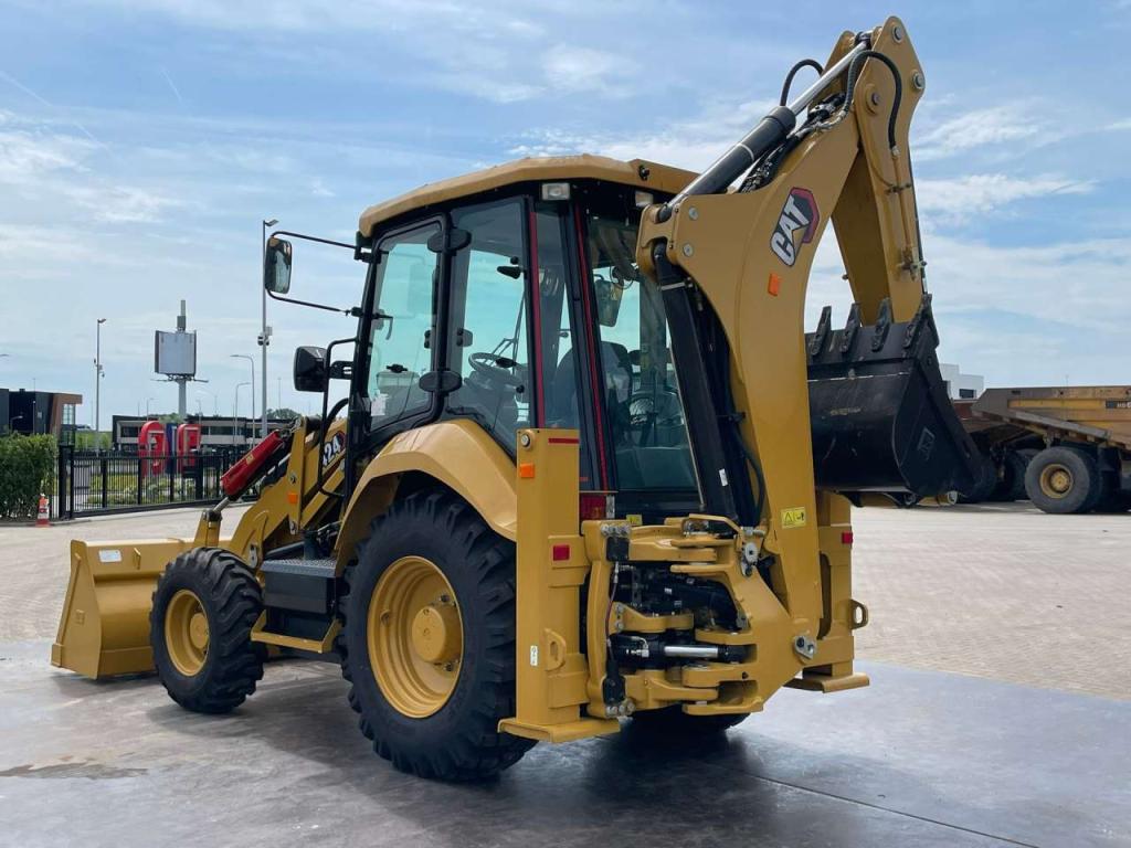 Caterpillar 424 Photo 3