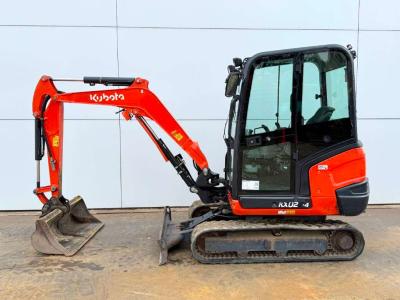 Kubota KX027-4 - Hammer Lines / Quick Coupler sold by Boss Machinery