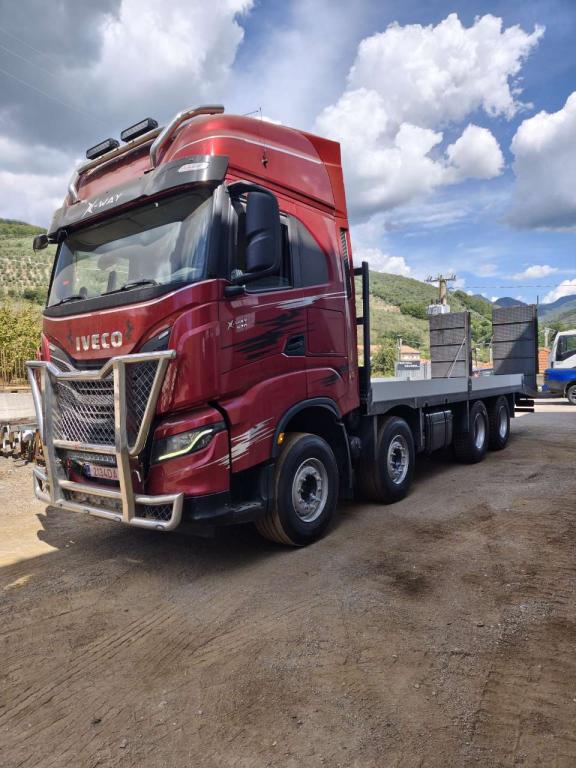 Iveco X-WAY 570 Photo 12