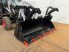 HexL 420x 4WD - UNUSED! Telescopic - 4/1 Bucket + Photo 17 thumbnail