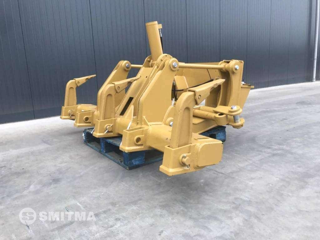 Caterpillar 120G Photo 6
