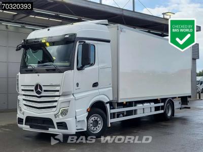 Mercedes-Benz Actros 1848 4X2 18tonner 2000kg Ladebordwand Full Air Suespension Automatic Euro 6 sold by BAS World B.V.