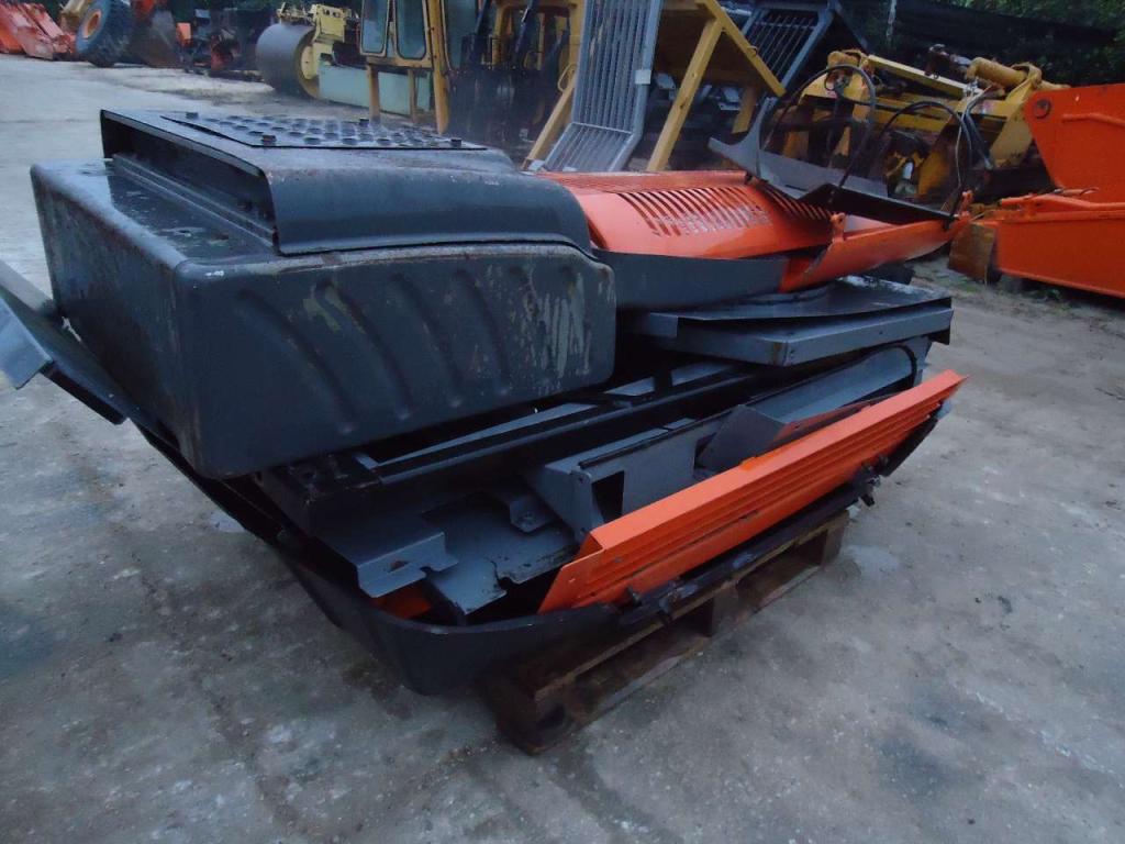 Hood and body panel for Hitachi ZAXIS 350.3 Photo 1