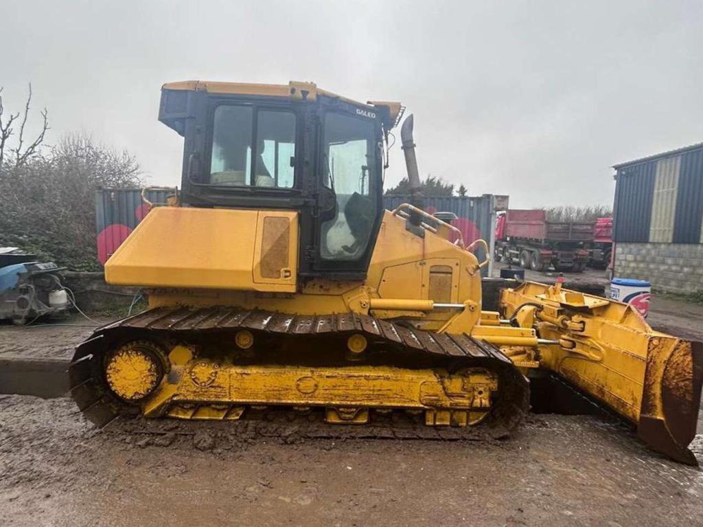 Komatsu D51PX-22 Photo 4