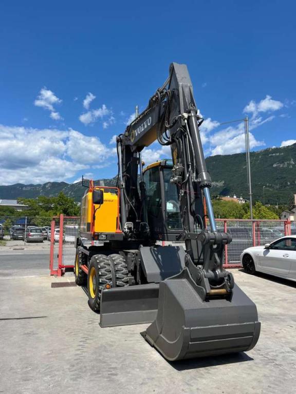 Volvo EWR150E Photo 2