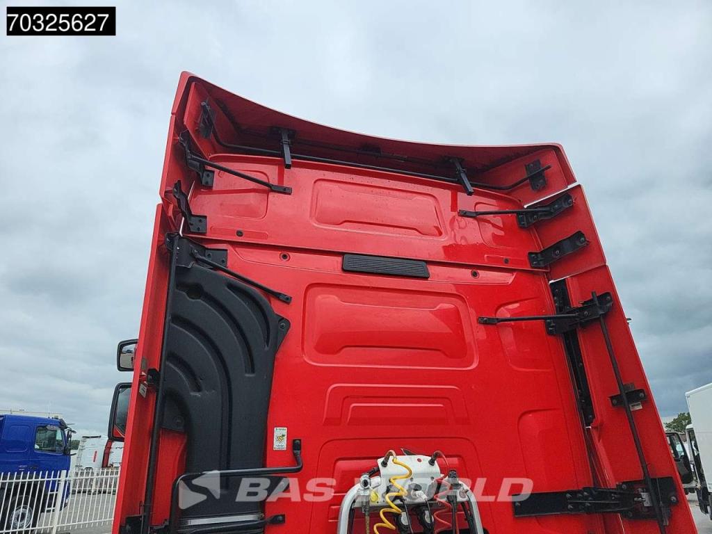 Renault T 460 4X2 SleeperCab PTO Alcoa's ACC Photo 11