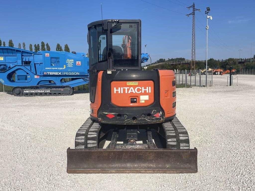 Hitachi ZX55 -5/A CLR Photo 4
