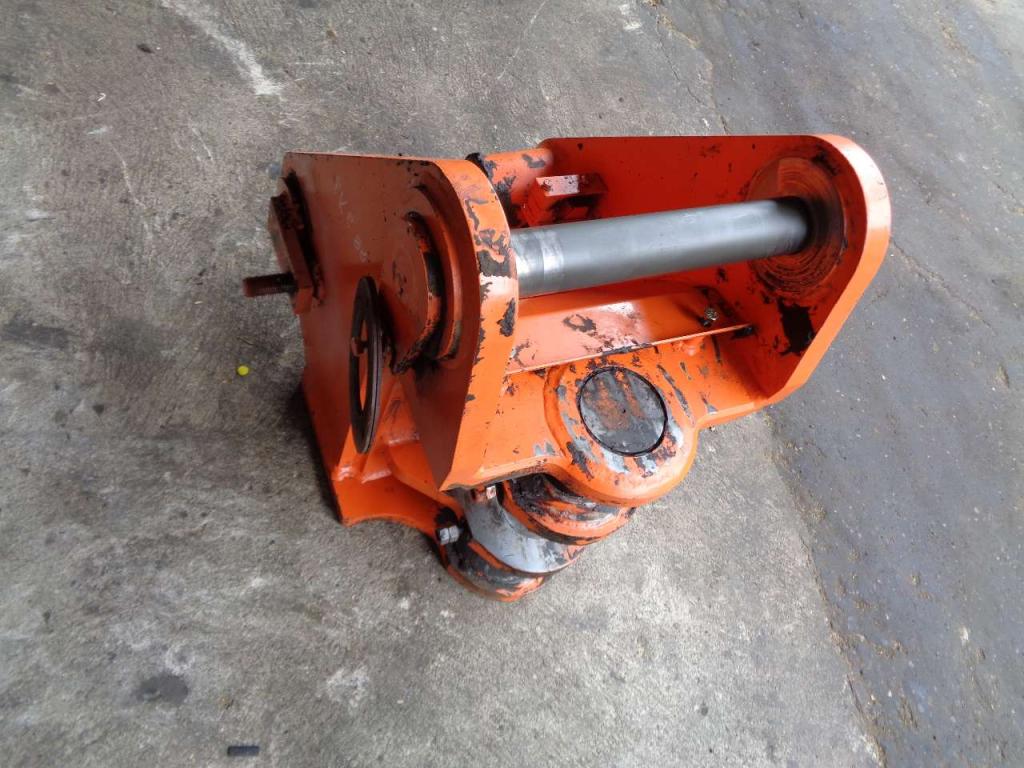 Articulated joint for New Holland Kobelco E 80 Photo 1