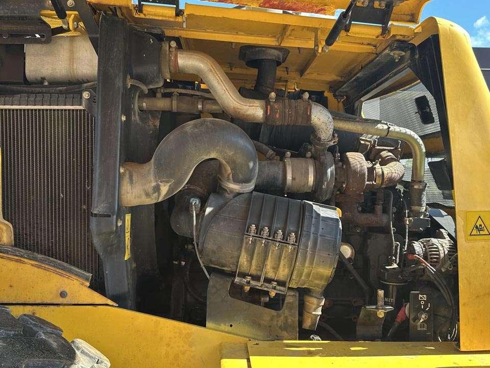 New Holland W130 Photo 11
