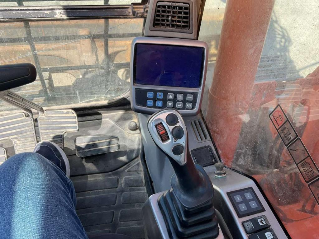 Doosan DX140LCR-3 Photo 8
