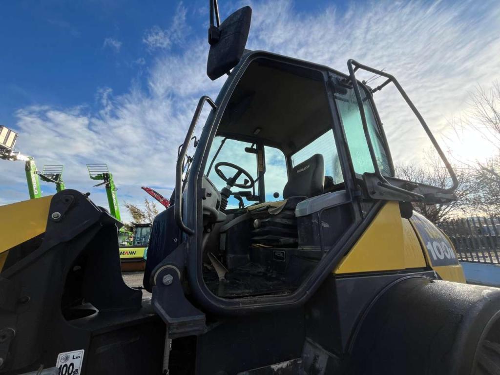 Komatsu WA100 M Photo 18