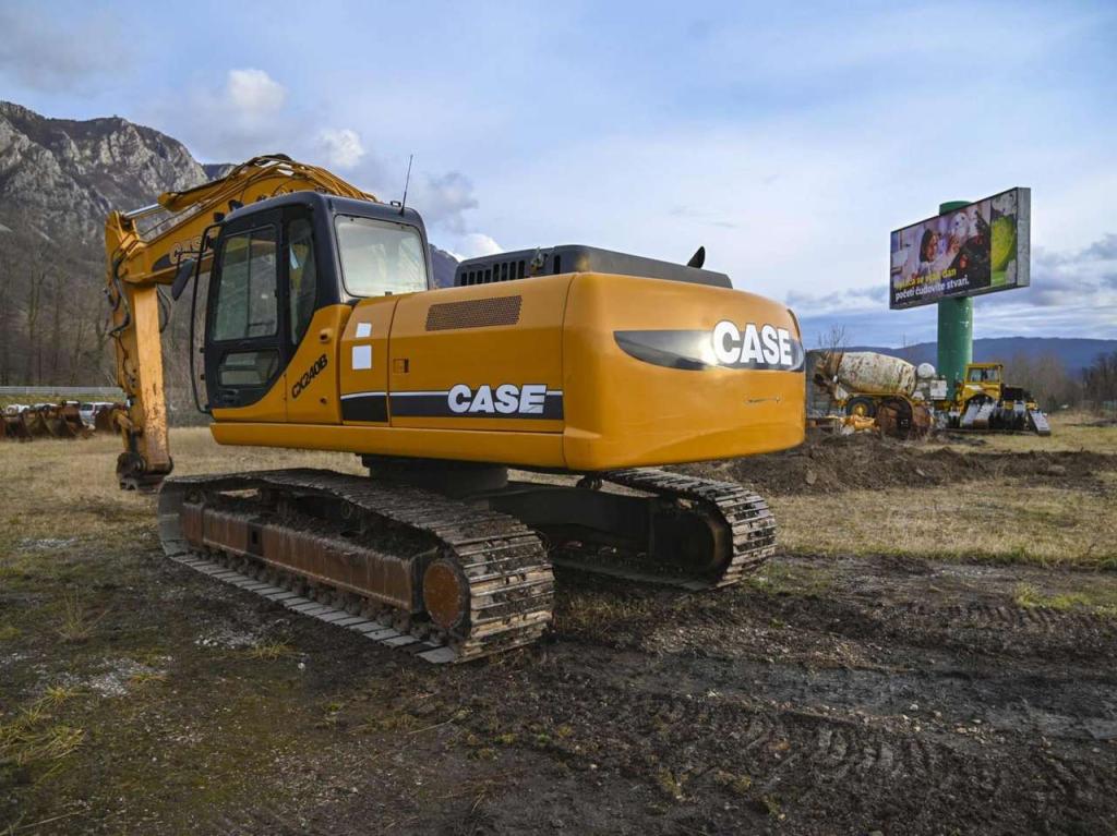 Case CX240B Photo 5