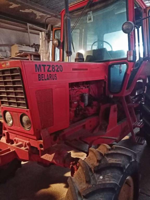 Belarus MTZ820 Photo 2